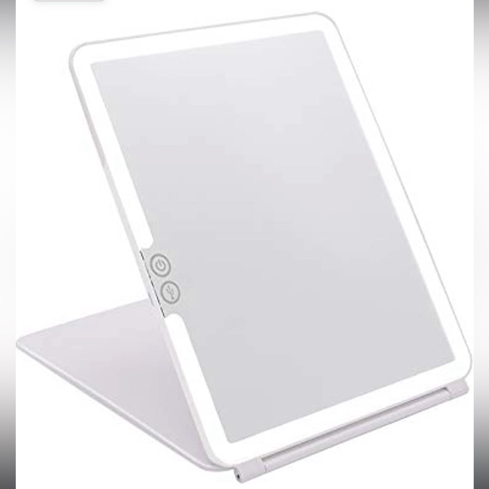 White folding mirror with lights